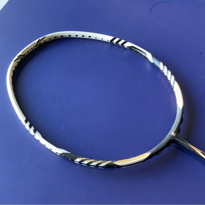 Bonny Combat 810A Badminton Racket 3U G4 295mm max 28lbs