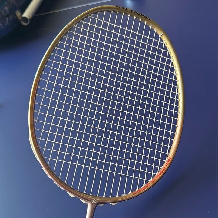 Bonny feifeng BadmintonRacket 68g max 26lbs