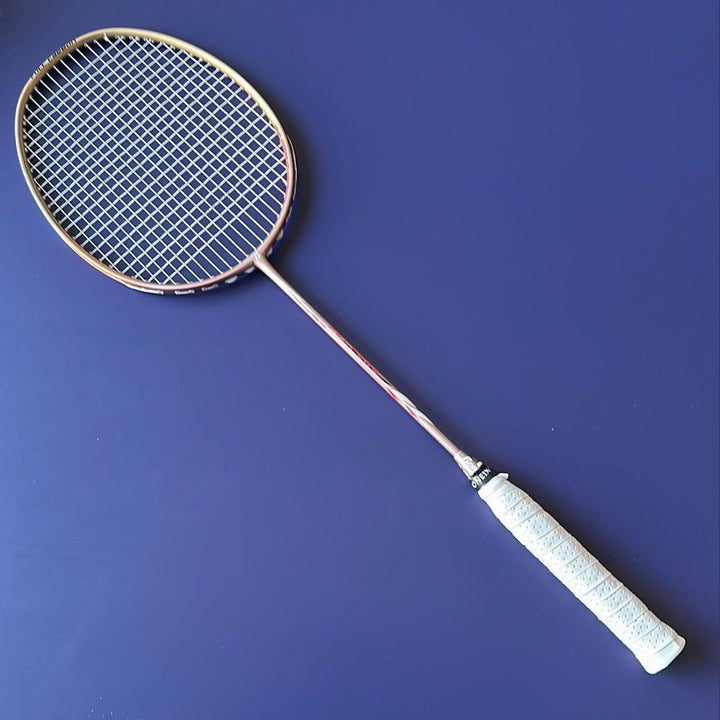 Bonny feifeng BadmintonRacket 68g max 26lbs