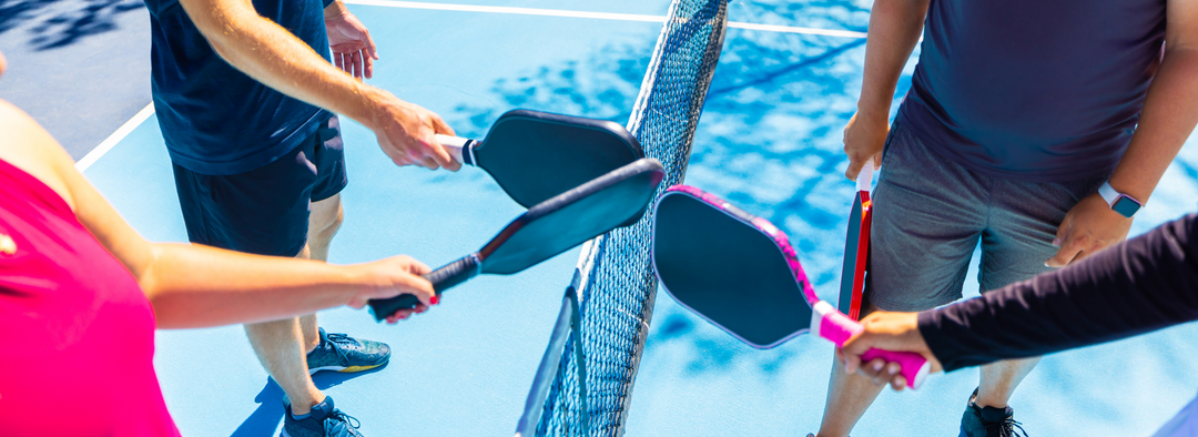 CARBON FIBER VS FIBERGLASS VS COMPOSITE PICKLEBALL PADDLES