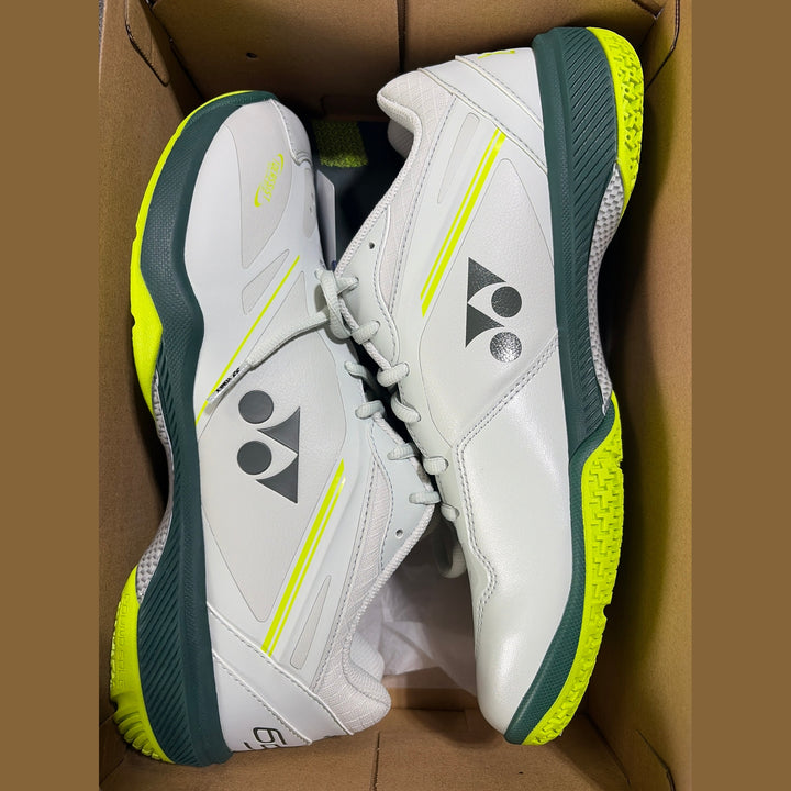 YONEX Badminton Shoes 65 Z VA WIDE Power Cushion Grayish Beige SHBVAZWEX
