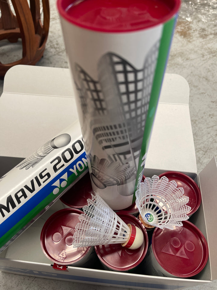 YONEX NYLON SHUTTLES Mavis 2000