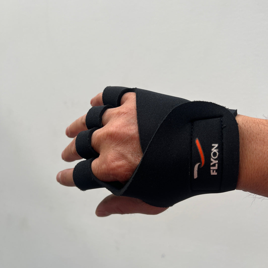 FLYON GLOVES 185 2PCS