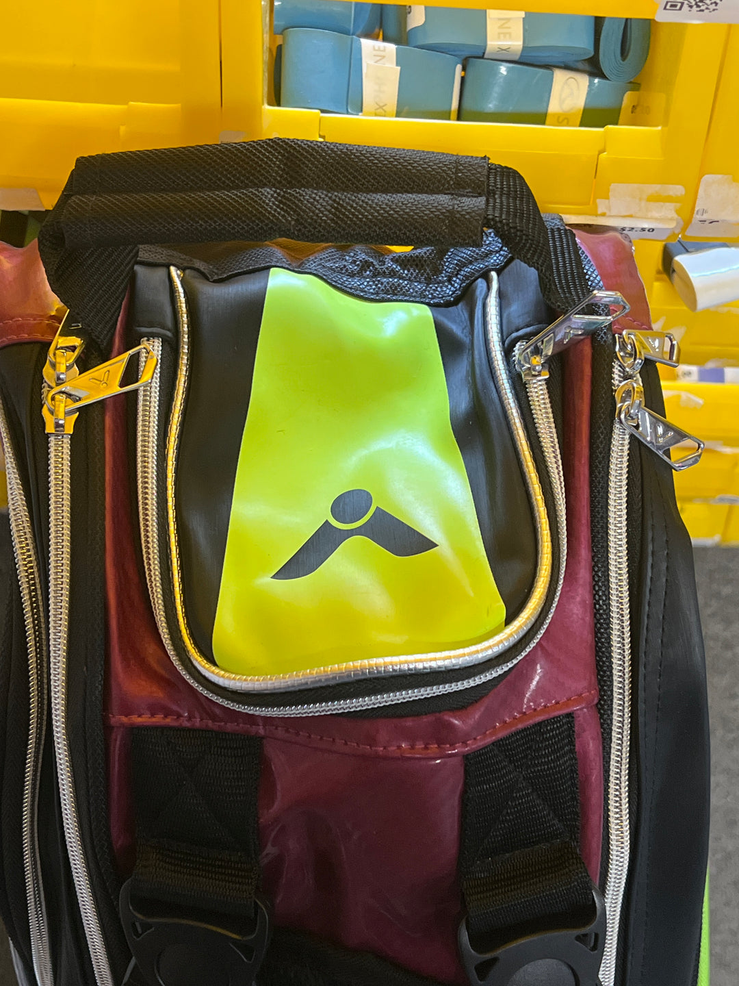 VICTOR Badminton Bag 12PCS BR9207-D （78×26×32CM)（Clearance）