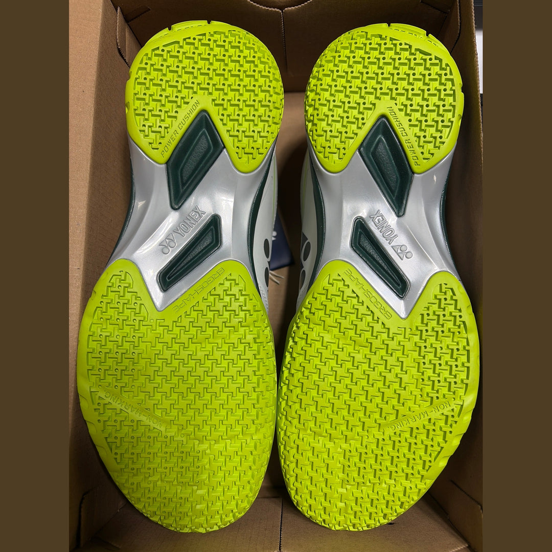 Yonex Power Cushion 65 X VA heel and Power Cushion detail