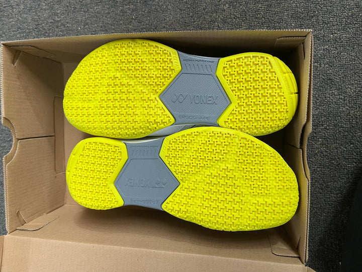 YONEX Power Cushion Strider Flow Wide SHBSF1WEX White/Lime badminton shoes