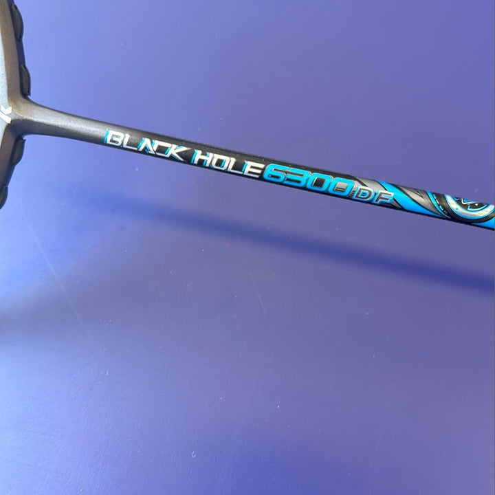 Kawasaki Blackhole 6300 Badminton Racket 83g max 28lbs