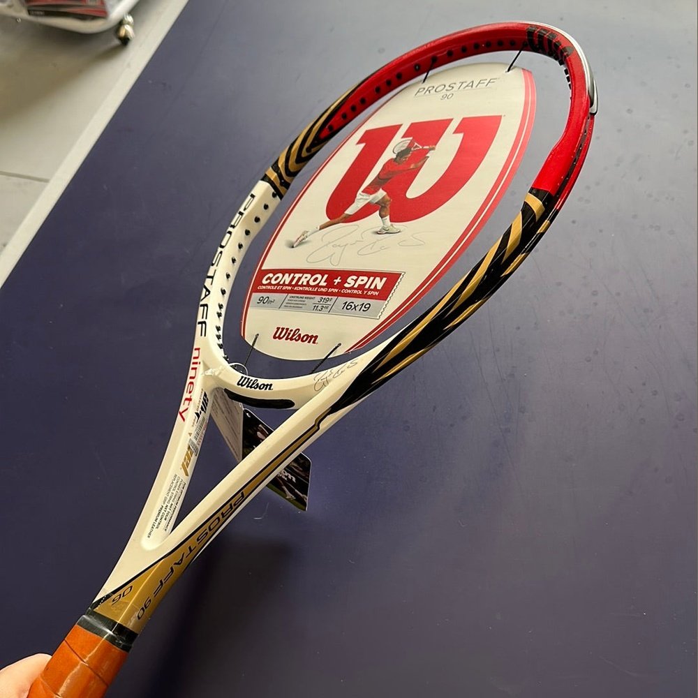 Wilson Pro staff 90L (319G) BLX Racquet Grip Size 3 Roger Federer Signature Version 2010-2013